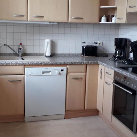 Ruhige Ferienwohnung Im Gutshaus Niederorschel Екстериор снимка